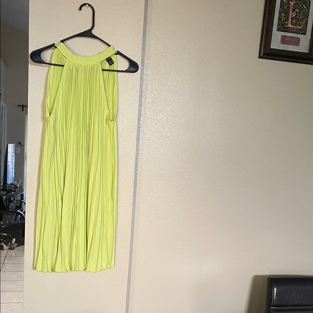 SHEIN Neon Yellow Pleated Midi Dress
